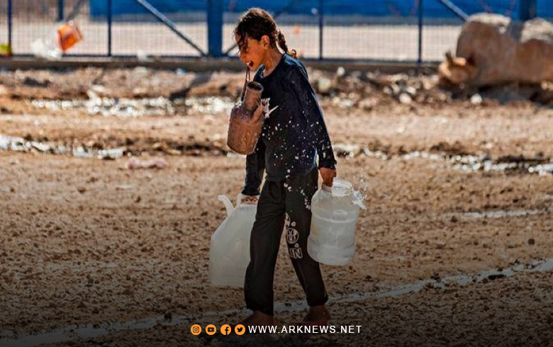 أزمة المياه تعصف بنحو 1000 مخيمٍ في شمال غربي سوريا
