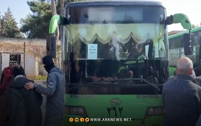حمص.. إطلاق سراح أكثر من 350 ضابطا وعنصرا من جيش نظام بشار الأسد 