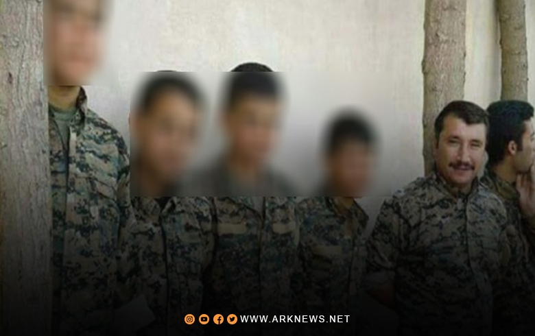 تطبيق سياسة الإغراء الجنـ.ـسي لالتحاق الطلاب المراهقـ.ـين بصفوف 