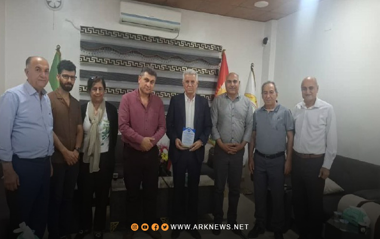 Furat Center for Studies Honors Secretary of the Kurdistan Democratic Party – Syria