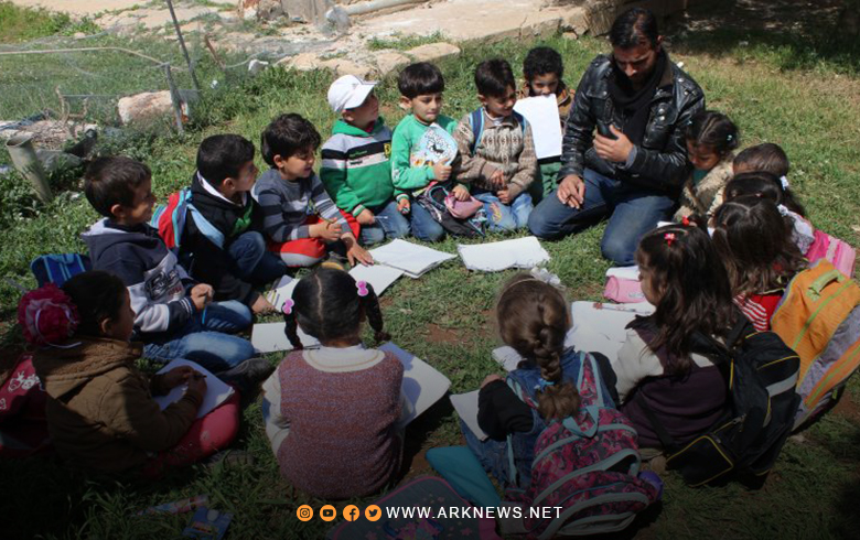 مصير مئات الأطفال الذين حولوا إلى دور أيتام لا يزال مجهولا في سوريا