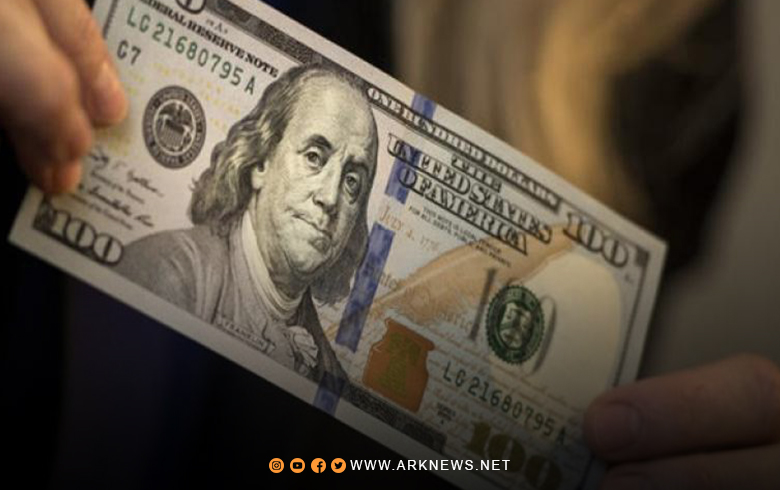 الدولارات المزورة تملأ الأسواق في دمشق 