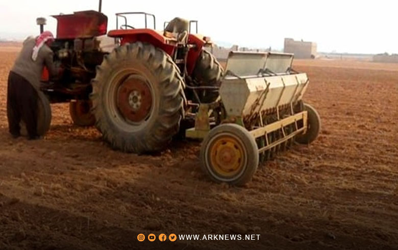 تصل لـ 85 دولاراً للهكتار.. أهالي كوباني يعانون من تكاليف الزراعة المرتفعة