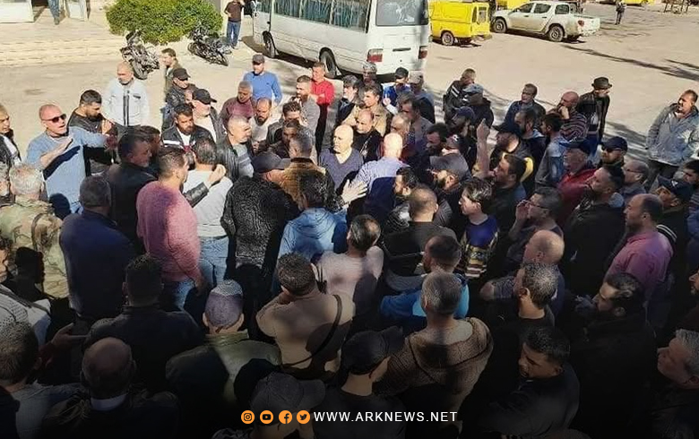 فصل أكثر من 1000 موظف في محافظتي طرطوس واللاذقية 