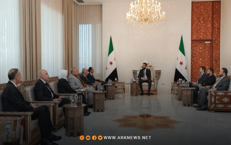 أحمد الشرع يمدد عمل لجنة التحقيق في أحداث الساحل السوري أحمد الشرع يمدد عمل لجنة التحقيق في أحداث الساحل السوري