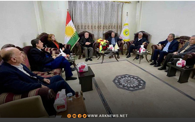 The Kurdistan Democratic Party - Syria receives a delegation from the ENKS presidency in Qamishlo