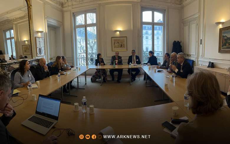 باريس.. هيئة التفاوض السورية مستمرة في لقاءاتها مع المسؤولين الفرنسيين