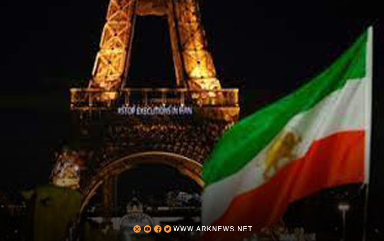 In solidarity with the protesters... Messages on the Eiffel Tower to Iran: Stop the executions