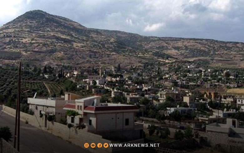 Rojane malbatên Kurd vedigerin himbêza Efrînê