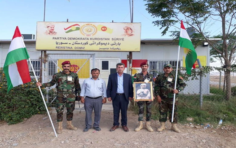 3 من بيشمركة روج يذهبون إلى بارزان مشيا
