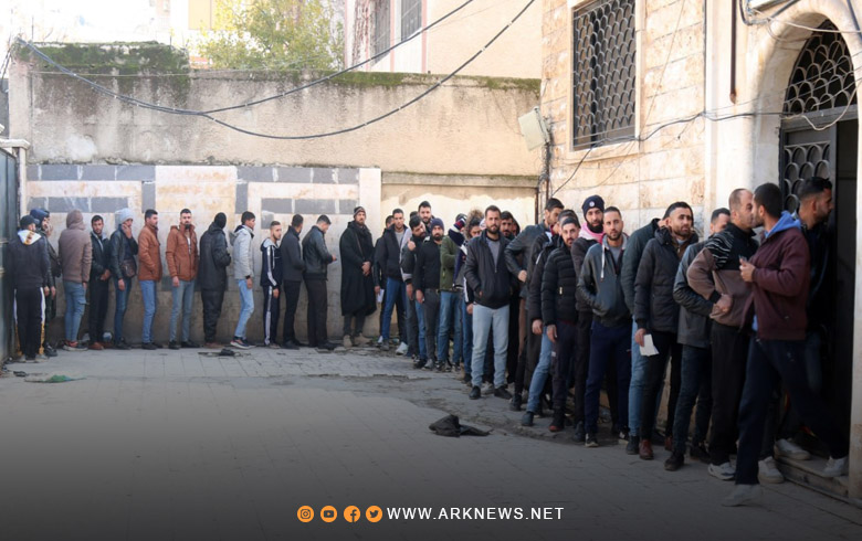 حماة.. تسوية وضع نحو 16 ألف مسلح وعنصر لنظام بشار الأسد المخلوع 