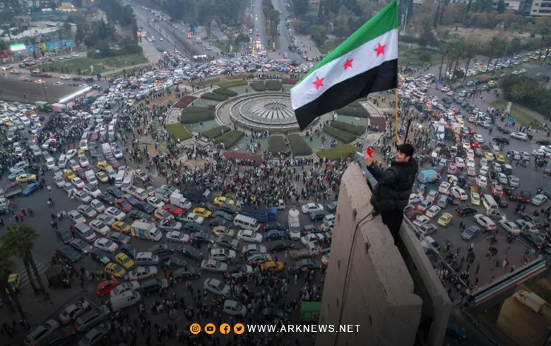 فصل عشرات الموظفين من معامل 