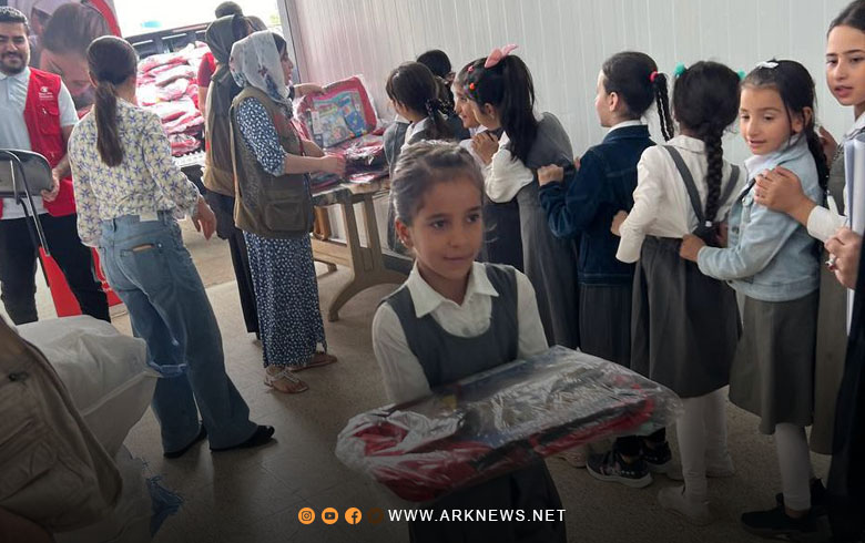 Domîz.. Dezgeha Xêrxwazî ya Barzanî çente û perawge dabeş kirin
