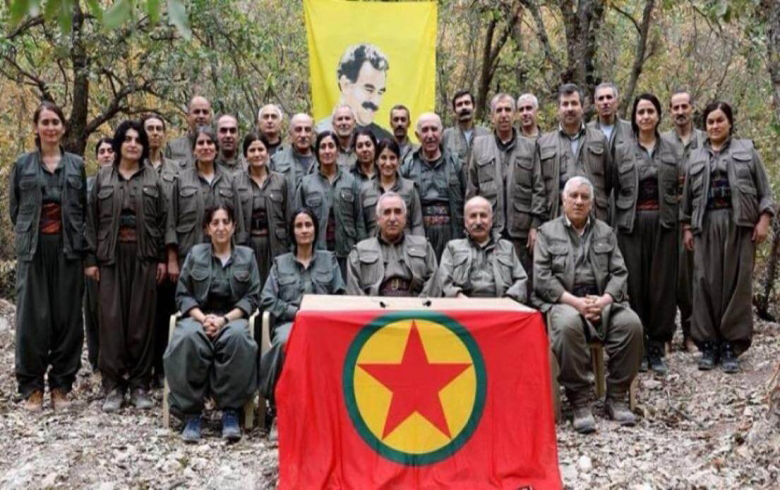 Germany decided to ban PKK and Hamas flags
