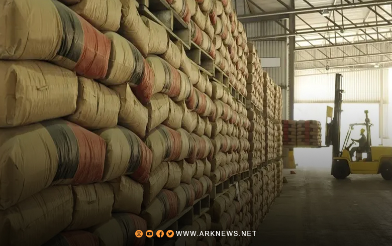 سوريا تستلم من مصر شحنات أولية لمادة الأسمنت قبل الطحن 