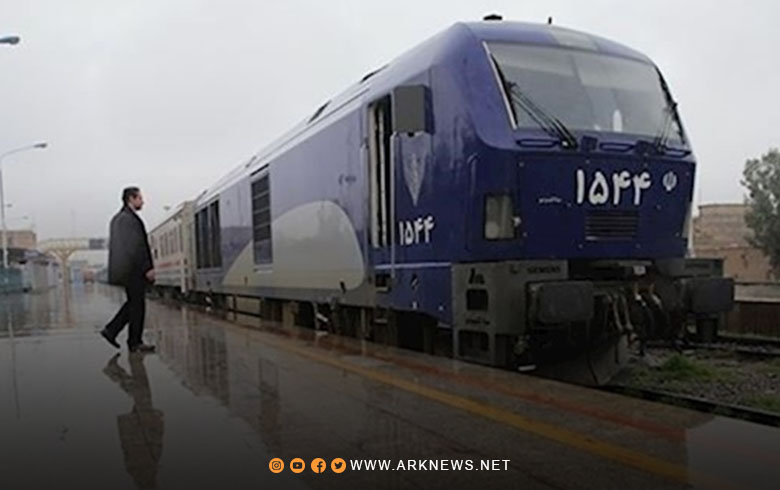 إسرائيل تحذر الإيرانيين من استخدام القطارات 