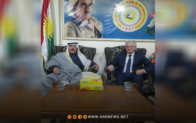 محمد إسماعيل سكرتير الديمقراطي الكوردستاني-سوريا يستقبل الشيخ طلال ميزر الجربا
