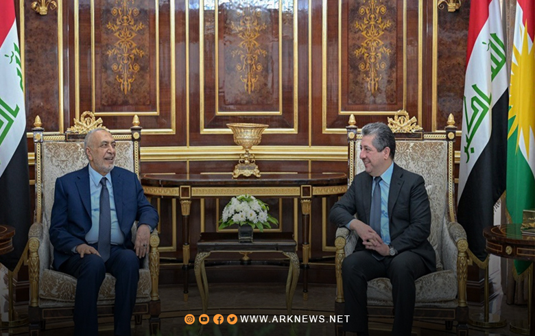 مسرور بارزاني ومحمود المشهداني يؤكدان على ضرورة حل عاجل لمشكلة الرواتب
