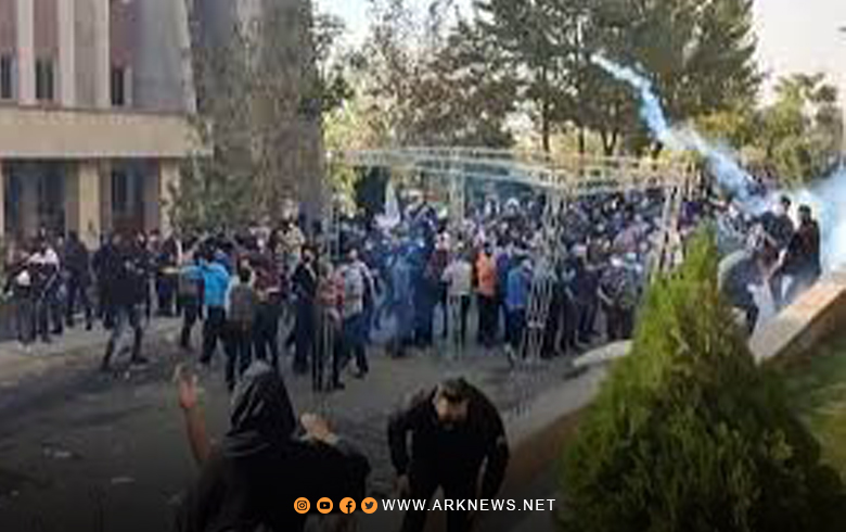 White House: We will impose heavy costs on those responsible for violence in Iran
