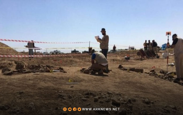 العثور على مقبرة جماعية في مدينة قارة بريف دمشق