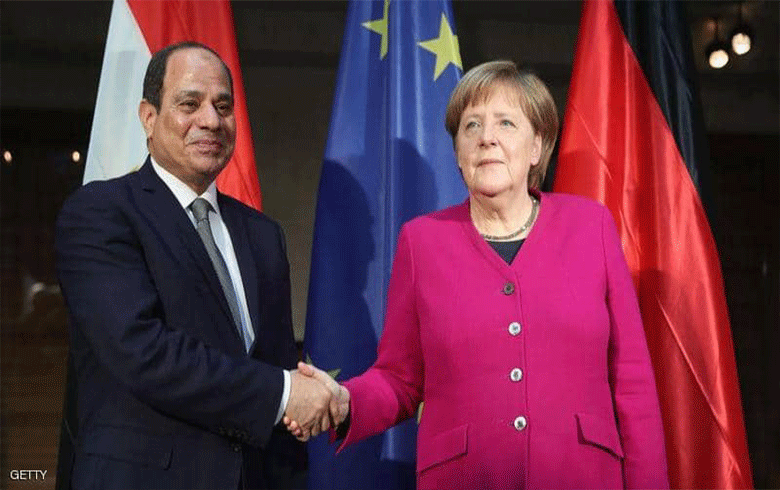 ميركل ترحب بالمبادرة المصرية لحل الأزمة في ليبيا