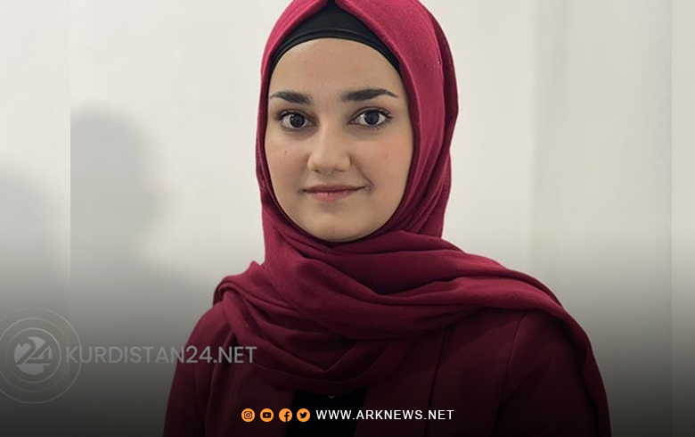 محافظ دهوك يهنئ طالبة لاجئة من ديريك لحصولها على المركز الأول