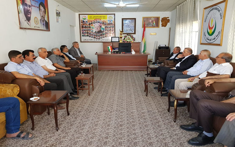 وفدان من لقي 8 للـ PDK وبلدية زاخو یزوران مكتب تنظيم زاخو للـ PDK-Sê  