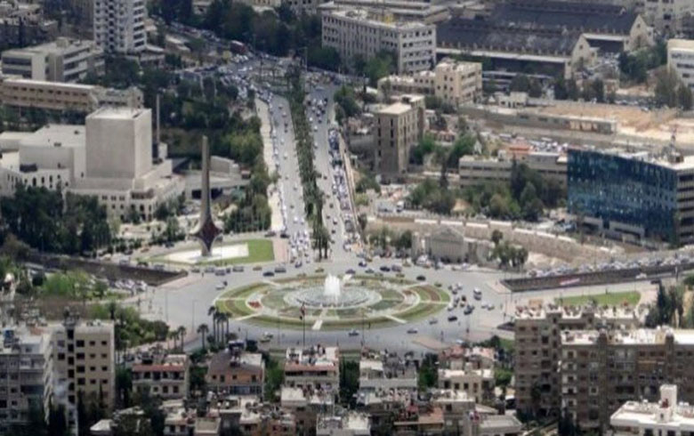 صحيفة نيزافيسيمايا غازيتا : تم تقسيم سوريا إلى مناطق نفوذ، ولا خيار أمام دمشق سوى قبول الواقع