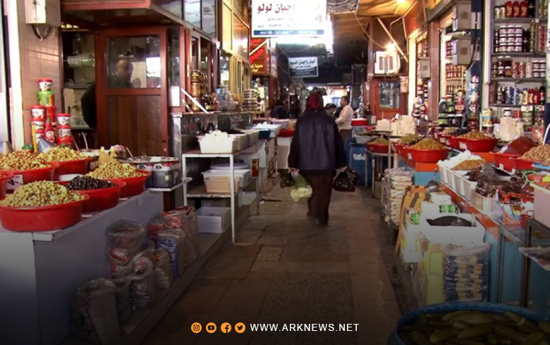 الليرة السورية تتخطى حاجز 8 آلاف وارتفاع الأسعار يثقل كاهل المواطنين في قامشلو 