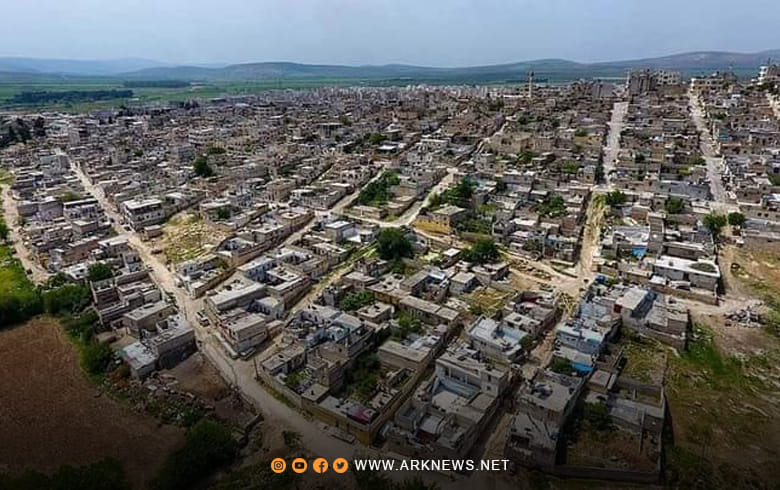 عائلة أخرى تعود إلى عفرين 