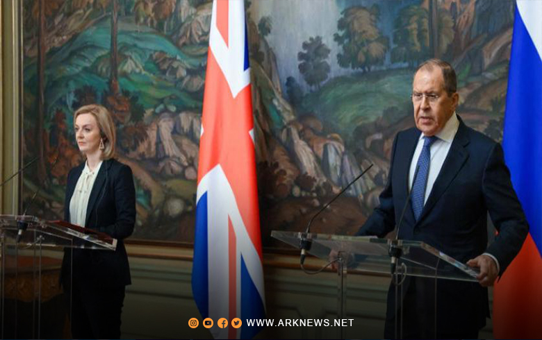 «محادثة بين أصمٍ وأبكم»... لافروف عن لقاء نظيرته البريطانية بشأن أزمة أوكرانيا