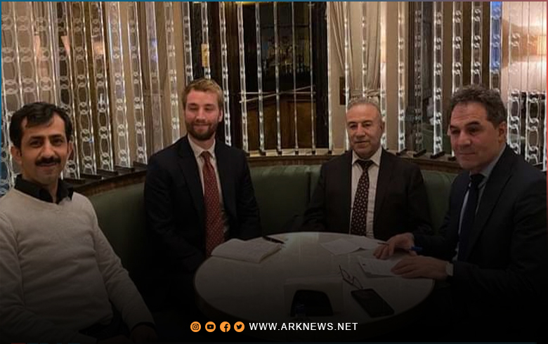 وفد من ENKS يلتقي بالمستشار السياسة البريطانية للشؤون السورية في اسطنبول