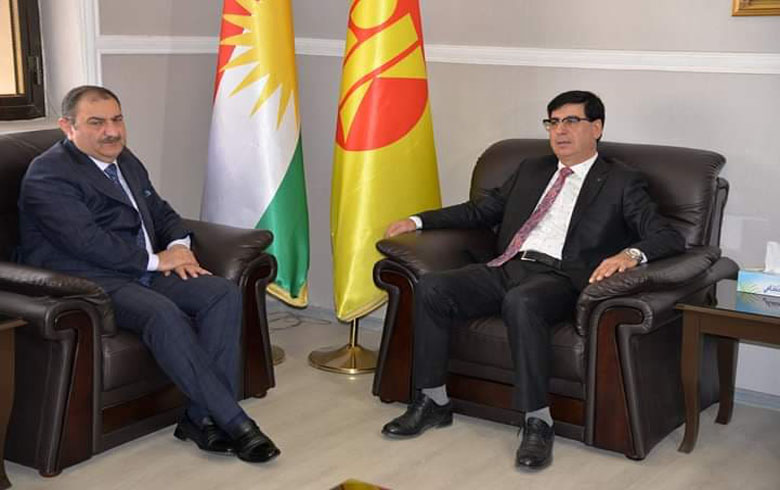 شاندەكە نوونەراتیا ئەنەكەسە سەردانا لقێ2 یێ پارتیا دیموكراتا كوردستانێ كر 