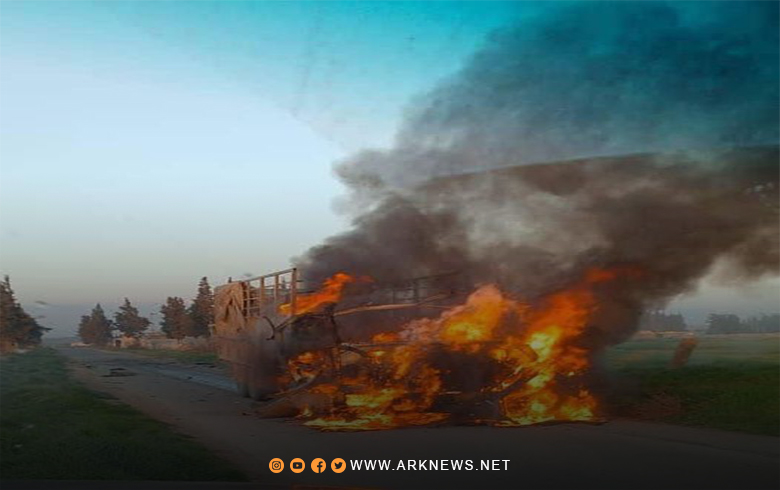 Israel targets a truck belonging to the Hezbollah militia in the Homs countryside