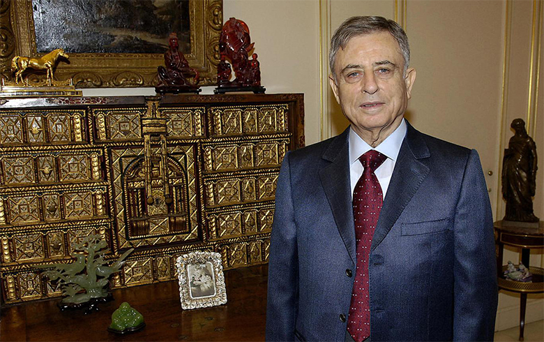 عبد الحليم خدام... له في لبنان وعليه عند اللبنانيين