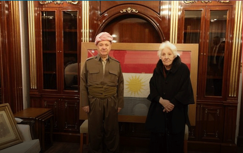 President Barzani receives the oldest flag of Kurdistan