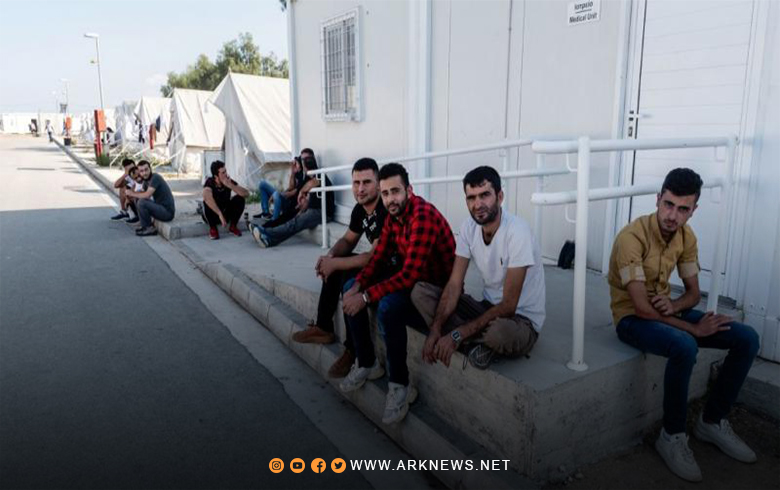 قبرص تعلن تعليق معالجة جميع طلبات اللجوء للسوريين