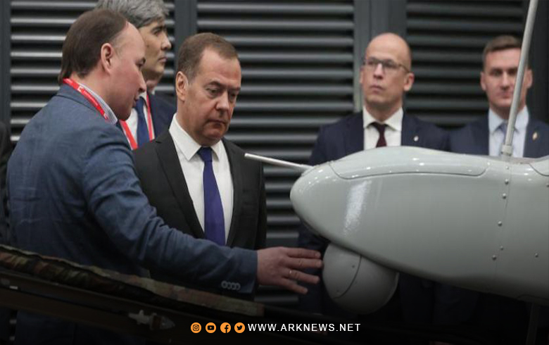 Medvedev calls on Biden and Schultz to 