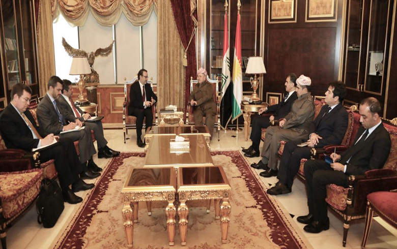 الرئيس بارزاني وشينكر يؤكدان على أهمية دور التحالف الدولي في المنطقة 