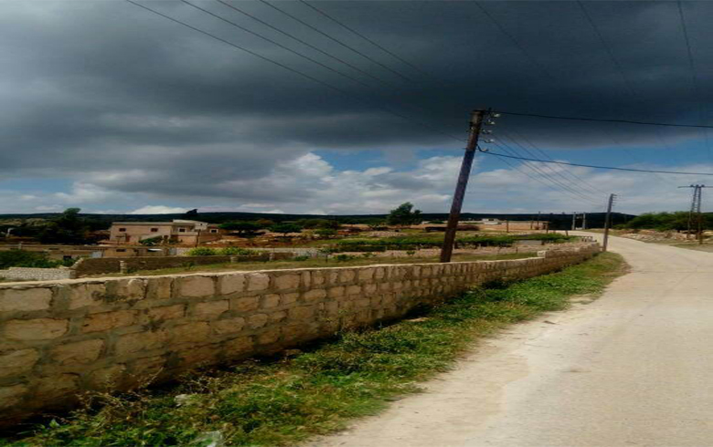 چما په‌يه‌دێ ئێريش گوندێ ئاڤرازێ يێ عه‌فرينێ به‌ري كۆمكوژيا شێخ حه‌نان كر 