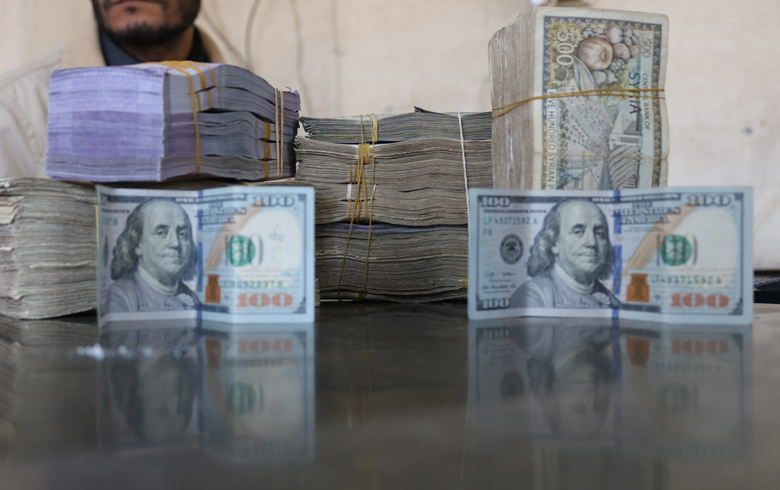 تحت التهديد كورد كوردستان سوريا يدفعون ( 3 ) آلاف دولار أمريكي إتاوة لـ كادور قنديل