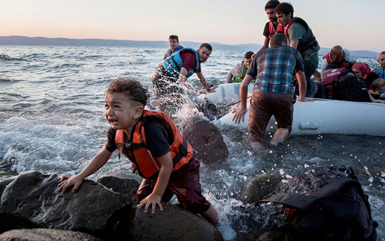نه‌توین یه‌كگرتی : 1500  كوچبه‌ر د ده‌ریا سپی ده‌  بن ئاڤبونه‌  ژ ده‌سپێكا سالێ ڤه‌