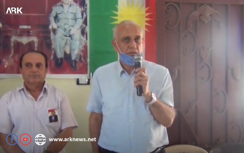 Silêman Oso gotarek di şîna xebatkar Mihemed Emîn Ebas de pêşkêş kir