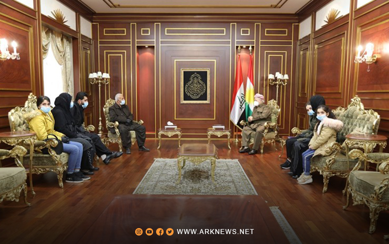 President Barzani receives the family of the martyr Awat Talib Majeed