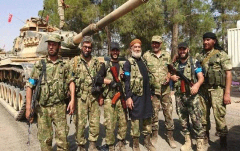 Turkiyê 300 çekdarên Sûrî  yên bi ser ve şand bo  Lîbyayê
