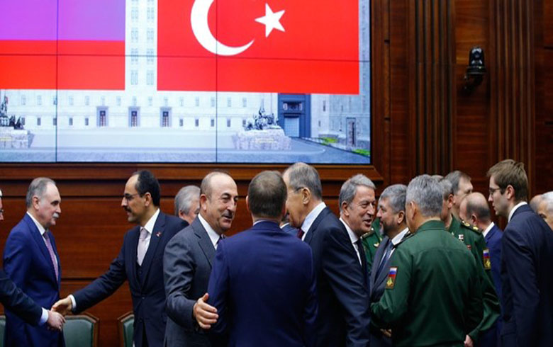 تركيا طلبت من روسيا استخدام الاجواء السورية ضد الPYD