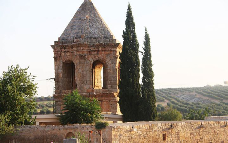 With facilitation from the pro-Turkey factions .. Afrin’s antiquities leave in a one-way trip out of Syria