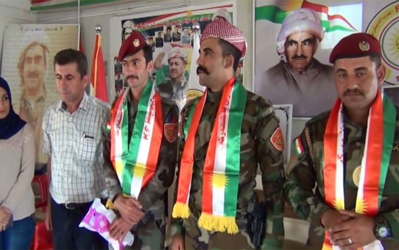 3 پێشمه‌رگه‌يێن رۆژ ب رێڤه‌چوون ژ بارزان ڤه‌گه‌ريان