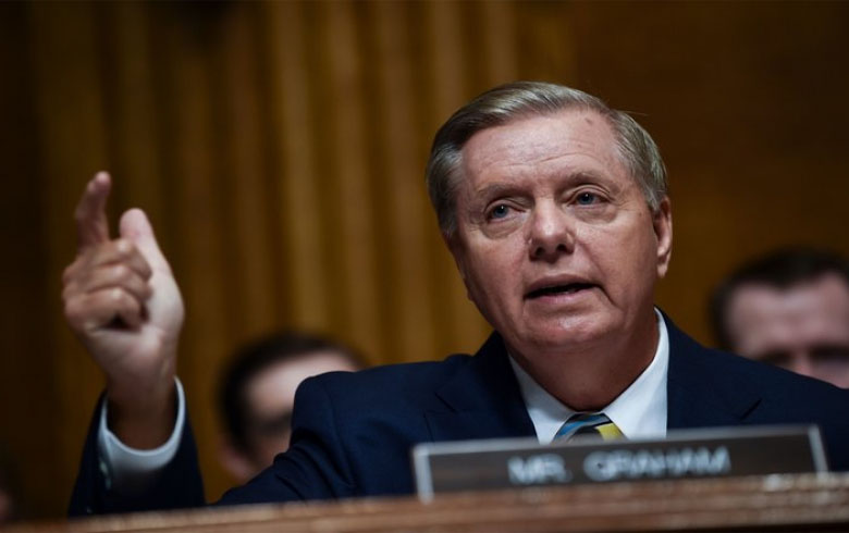 بعد انفجارمنبج .. سناتور جمهوري مخضرم يطالب ترامب بإعادة النظر في قرار الانسحاب من سوريا