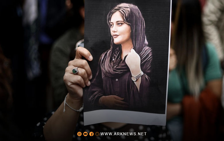 الرئيس الفرنسي:  جائزة ساخاروف هديةُ اليوم لـ جينا أميني والمناضلات الإيرانيات